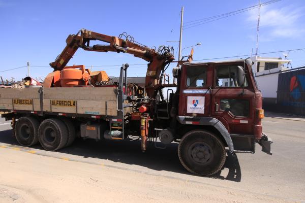 Semirremolque con Baranda Metálica para Carguío de Chatarra